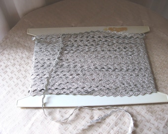 Vintage Metallic Silver Zig Zag Trim by the Yard