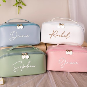 Embroidered Leather Makeup Bag Personalized,Large Capacity Cosmetic Bag,Bridesmaid Makeup bag,Christmas Gift Women, Travel Storage Organizer