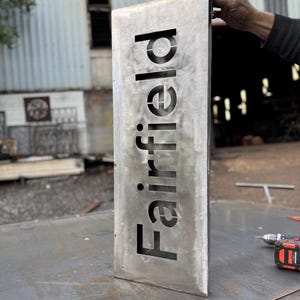 Letrero exterior, número de casa, letrero con luz LED, letrero personalizado, letrero metálico cortado a láser, letrero metálico personalizado, letreros de dirección, números de dirección