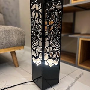 Unique Corner Lamp for Stylish Home Decor, Decorative Lamp, Bedside Lamp with LED Lights, Unique Corner Lamp, Elegant Tall Standing Lamp