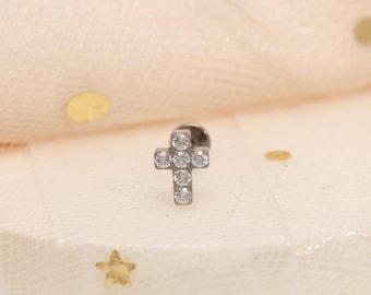 Clear CZ Cross Lip Stud – Sparkly Dainty Cross Labret Piercing Jewelry, Minimalist Gothic Body Jewelry for Lip, Cartilage Earring Stud