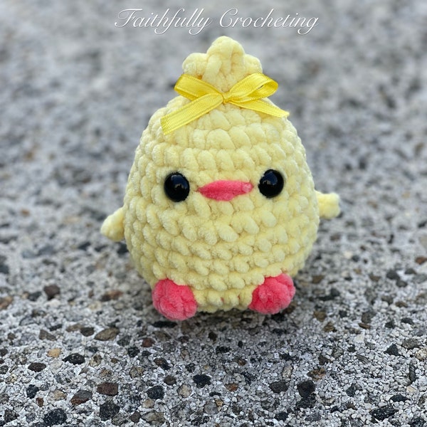 Amigurumi chick, baby bird, yellow baby bird, plushie, amigurumi baby bird, ready to ship, yellow chick plushie, Easter gift