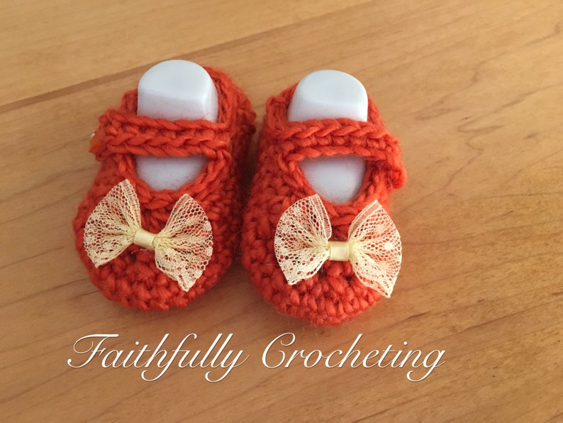 Ready to ship.. Soft shoes Orange shoes.. SALE Newborn Mary Janes shoes..