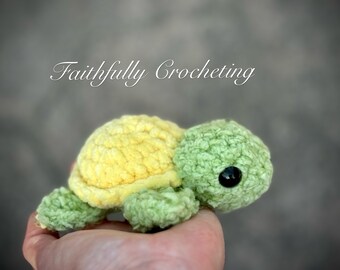 Crocheted baby turtle, amigurumi turtle, turtle plushie, ready to ship, plush turtle, baby turquoise turtle, green fuzzy turtle