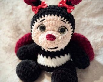 Plush ladybug, amigurumi ladybug, ready to ship, red ladybug