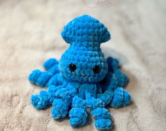 Crocheted squid, plush squid, baby squid, ready to ship, stuffed animal, snuggle buddy, turquoise baby squid