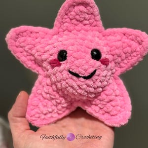 Pink smiling starfish, crocheted starfish, ready to ship, gift idea, amigurumi starfish, pink starfish