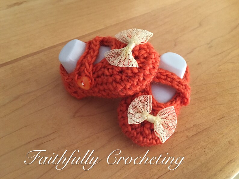 Ready to ship.. Soft shoes Orange shoes.. SALE Newborn Mary Janes shoes..