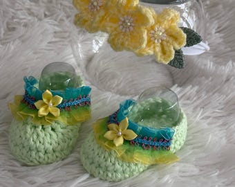 Newborn cotton booties, matching headband, summer set, newborn shoes, spring shoes, ready to ship, coming home outfit