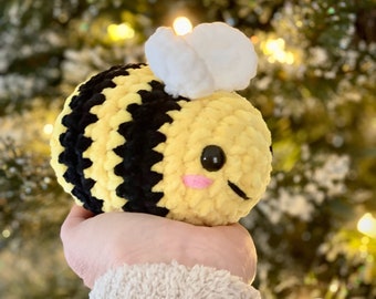 Crocheted bee, chenille happy bee, ready to ship, bee amigurumi, plushie bee