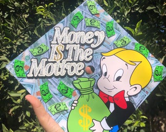 3D printed Uncle Scrooge and Richie Rich “Money is the Motive” graduation cap topper
