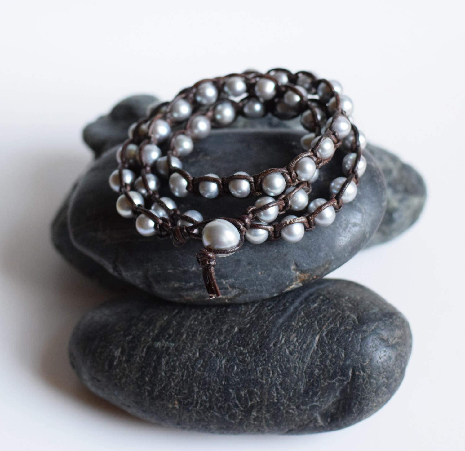 Shambhala Triple Wrap Macrame Bracelet tutorial, How to make square