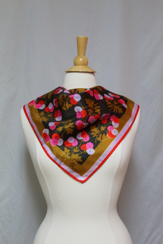 1960s Vera Lavender Floral Scarf, Vera Square Acet