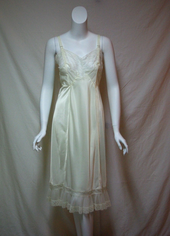 1940s Mary Barron Full Slip, Women's Size 34, Ivor