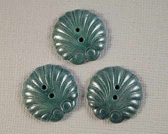 Shimmering Shell Button set of 3