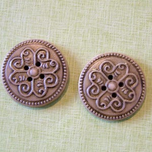 Neutral Brown Medallion set of 2