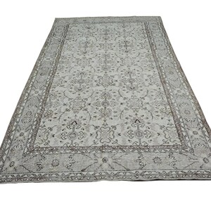 5.8&#39;x9.4&#39; Neutral Oushak Rug, Hand-Knotted Neutral Floral Design Rug, Large Woven Oriental Rug for Living Room-Bedroom