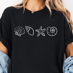 Comfort Colors Sea Shells 90s Vintage Style Tshirt, Retro Ocean Shell Shirt, Sea Lovers Shirt, Summer Vacation Shirt, Cute Sea Animal Tee