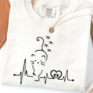Cute Cat Shirt, Cat Heartbeat Shirt, Cat Lover T Shirt, Cat Mom Gift, Cat T Shirt, Fur Mama Shirt, Gift for Pet Lover, Crazy Cat Lady