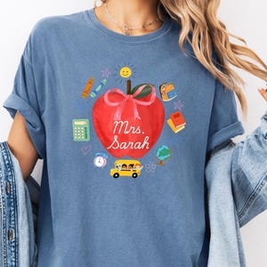 Custom Teacher Shirt Teacher Shirt Trendy Teacher Appreciation Gifts Retro Apple Teacher Name T Shirt Personalized Teacher Shirt