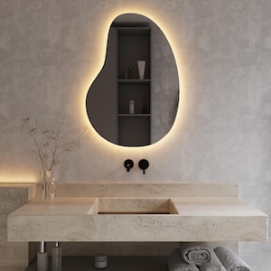 Asymmetrischer Spiegel, Wohnkultur, ästhetischer LED-Wandspiegel, Badezimmerspiegel, unregelmäßiger Designspiegel, benutzerdefinierter Spiegel, Geschenk für neues Haus