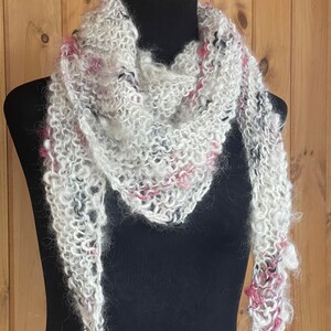 Elegant and Simple Scarf Knitting Pattern image 2