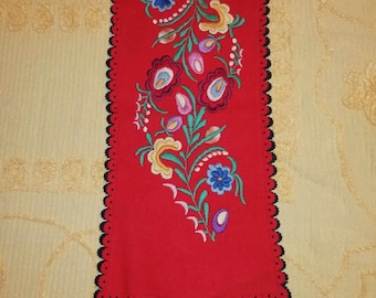 古いハンガリーの民芸マチョー刺繍 D-60 cm / 23.6 インチ SKU-9638