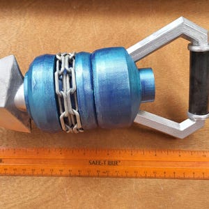 Legend of Zelda OoT 3d printed cosplay hookshot prop, comes exactly as shown
