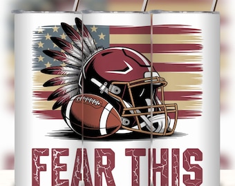 Casco de fútbol americano de 20 oz, vaso delgado PNG envolvente / Fondo de bandera estadounidense / Diseño de sublimación del día del juego desgastado "Fear This" / Archivo instantáneo.
