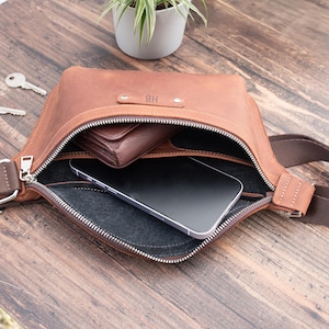Unisex Leder Gürteltasche - Personalisierte Gürteltasche für die Reise, den täglichen Gebrauch - Handgemachte Gürteltasche für Frauen oder Männer - Minimalistischer Stil