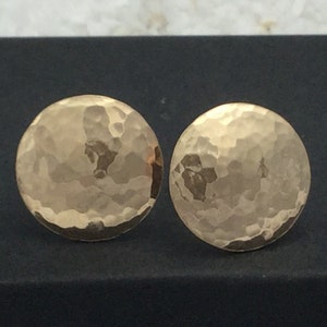 Gold Post Earrings * Hammered Disc Circle Earrings  * Classic Ageless and Timeless 14k Gold Filled Simple Beauty * Gift Ideas * Button  Stud