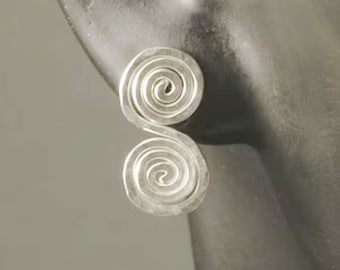 Argentium Sterling Silver Infinity Post Earrings * Hanmade Hammered Double Swirl Studs