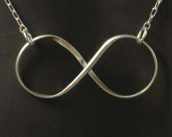Infinity Silver Necklace / Sterling Silver Infinity Pendant and Chain / Argentium Silver Necklace / Silver Infinity Necklace
