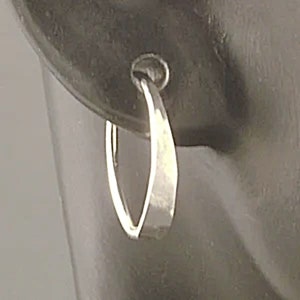 Créoles pour dormeuses en argent/Petites créoles en argent argentium martelé Sport sans fin sans accroche-regard homme dames 0,5 cm ou taille personnalisable