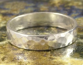 Hammered Argentium Sterling Silver Band Ring: Simple Unisex Design