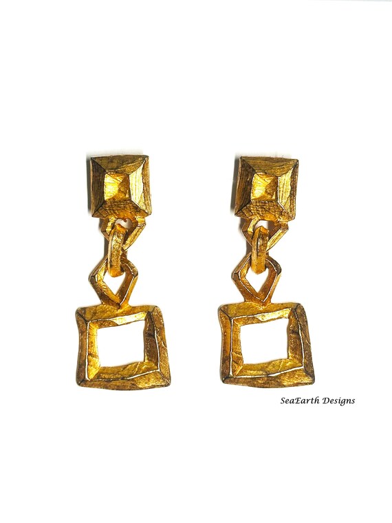 Ludora earrings shop