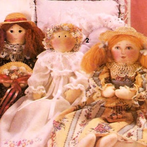 1990s Simplicity 7647 UNCUT Vintage Craft Pattern Soft Doll, 28-Inch Doll, Bed Doll