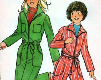1970s Butterick 5065 UNCUT Vintage Sewing Pattern Girls Long Jumpsuit, Casual Jumpsuit, Sporty Jumpsuit Size 8
