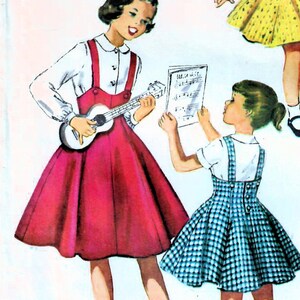 1950s McCall&#39;s 3772 Vintage Sewing Pattern Girl&#39;s Blouse, Midriff Jumper, Princess Jumper Size 10
