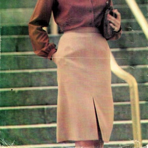 1980s Butterick 3267 UNCUT Vintage Sewing Pattern Misses Flared Skirt Size 8-10-12 Waist 24-25-26.5