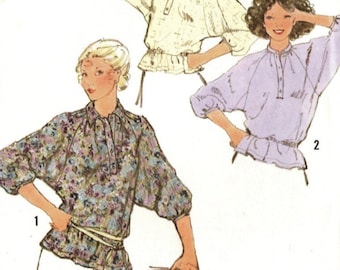 1970s Simplicity 8885 UNCUT Vintage Sewing Pattern Misses Pullover Blouse Size 8 Bust 31-1/2