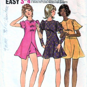 May include: A vintage sewing pattern for a dress and shorts. The pattern is for sizes 11/12 and 32 bust. The pattern is called "Easy" and has a number of 6513. The pattern is for a young junior/teen and includes sizes 5/6, 7/8, 9/10, 11/12, and 13/14.