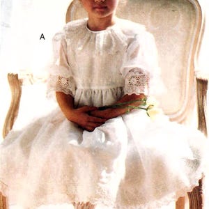 1990s Formal Dress Sewing Pattern: Vogue 9206 Girls Size 2-3-4 UNCUT