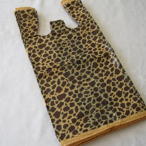 100 Plastic Bags, T- Shirt Bags, Cheetah Leopard Animal Print Bags, Shopping Bags, Brown Bags, Merchandise Bags, Retail Bags 8x16