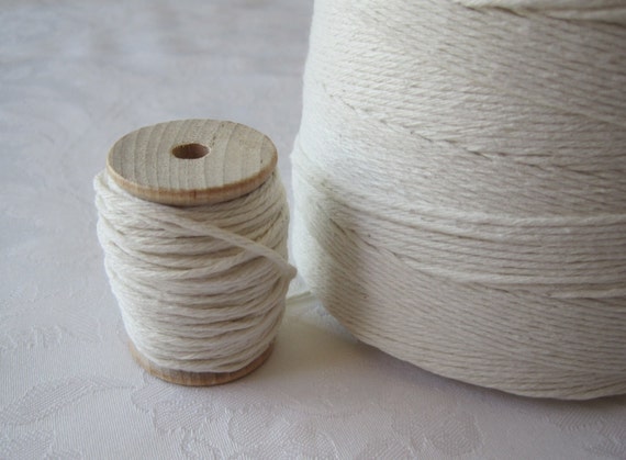 Cotton Twine, White Cotton String, Bakers Twine, Natural Twine, Gift Wrapping, Rustic Christmas Holiday Gift Wrap, On Wood Spool, 25 YARDS