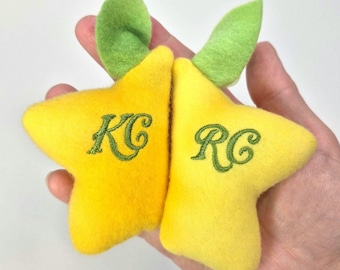 Bag Charm Ornament Mini SHAREABLE Paopu Fruit Plush - Kingdom Hearts