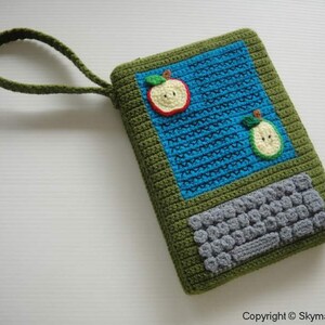 Crochet Pattern - Moss Green Kindle Cover / Sleeve / Purse  (00363)