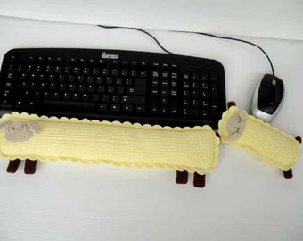 Crochet Pattern - SHEEP - Keyboard and Mouse Wrist Rest - PDF/ Toys/ Deco  (00410)