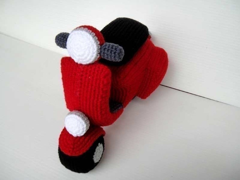 Crochet Pattern SCOOTER toys in PDF 00462 image 4