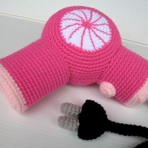 Crochet Pattern HAIR BLOWER and CURLING iron Toys pdf 00397 image 3